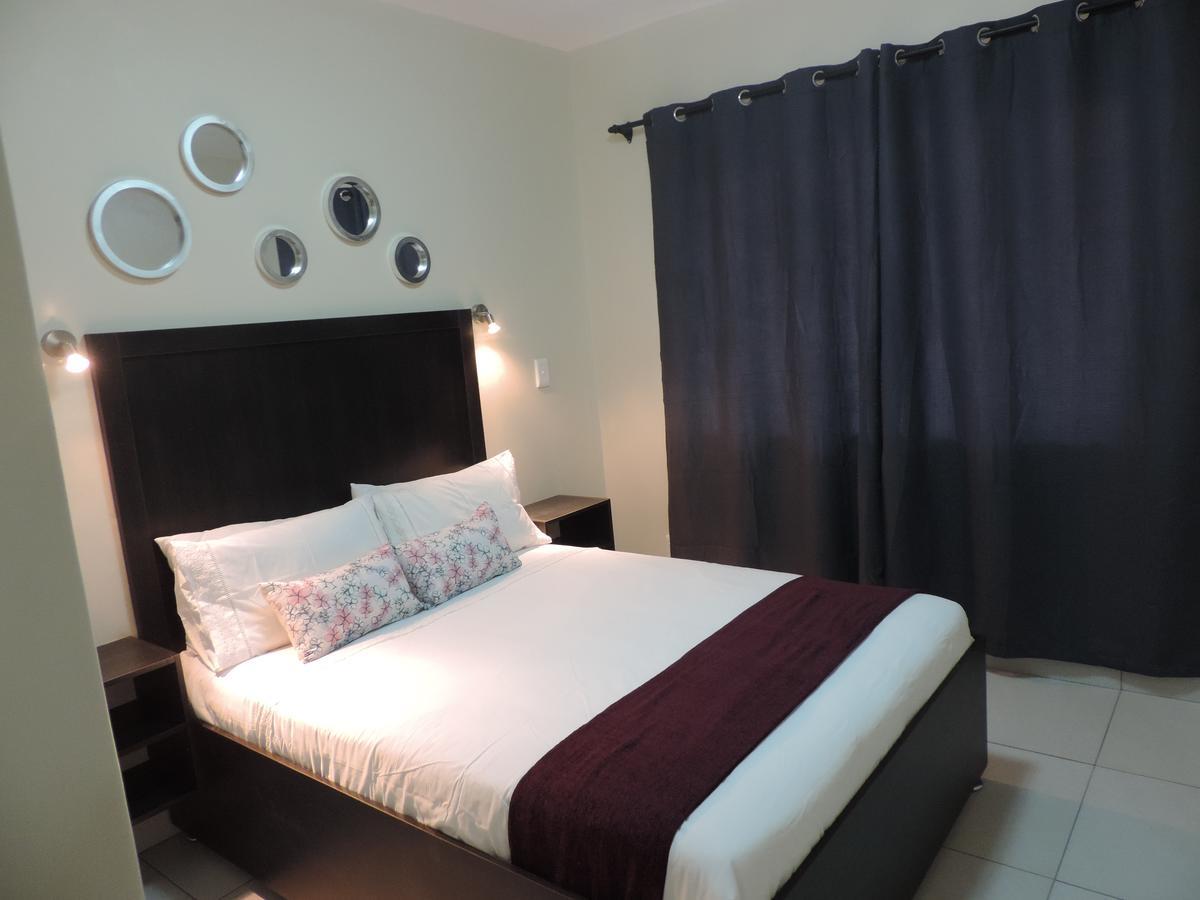 The Living Collective Apartments Pietermaritzburg Esterno foto