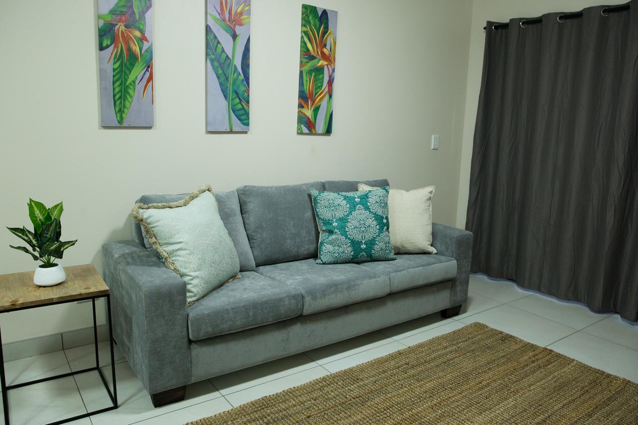 The Living Collective Apartments Pietermaritzburg Esterno foto