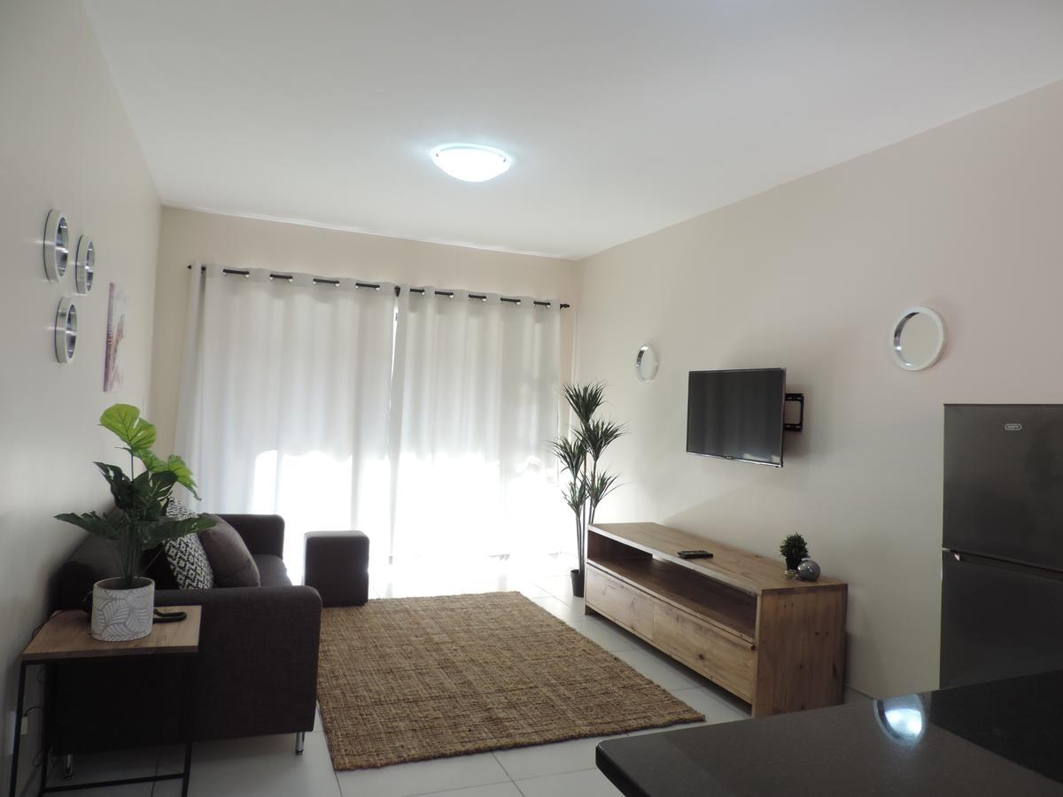 The Living Collective Apartments Pietermaritzburg Esterno foto