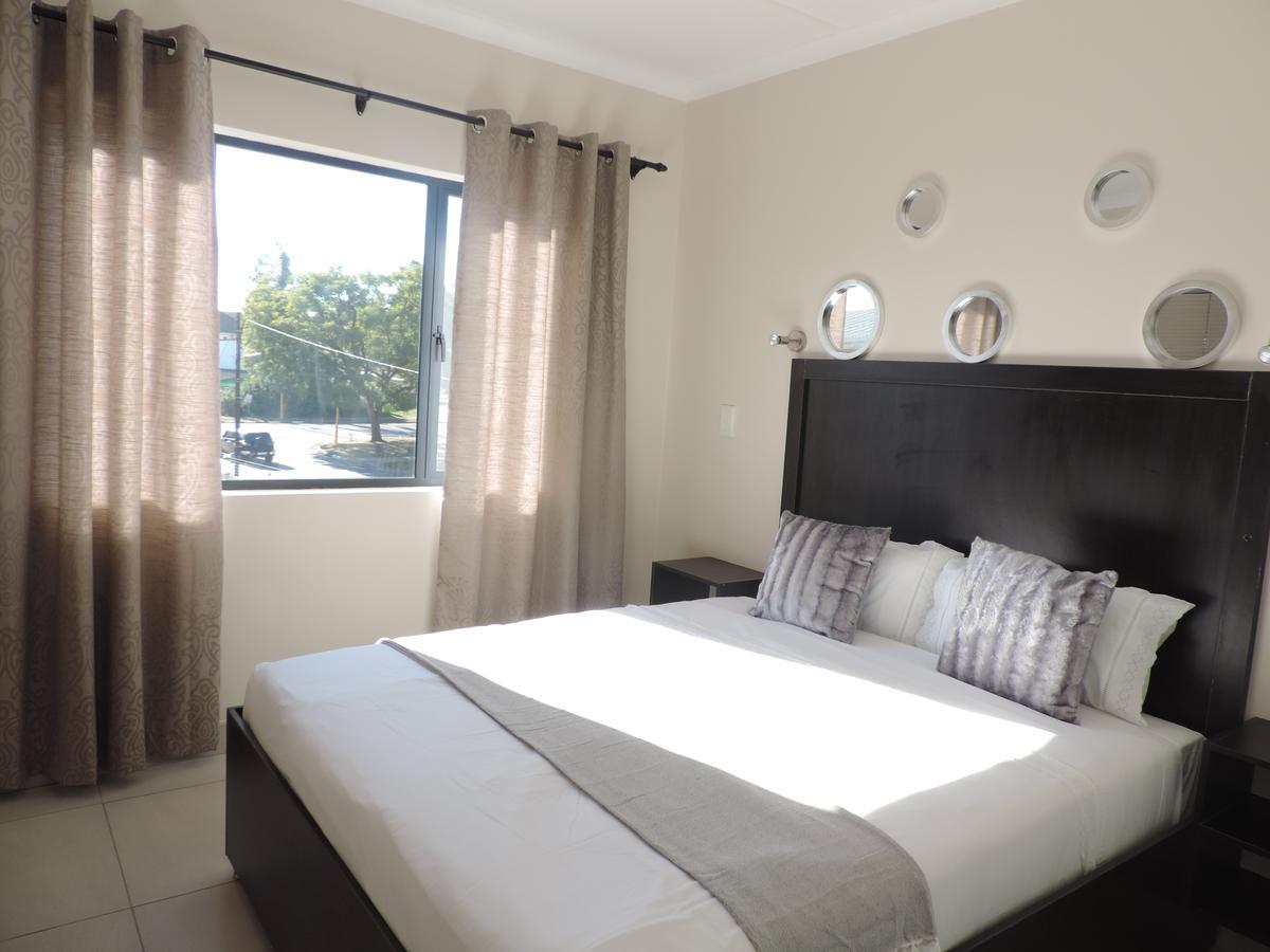 The Living Collective Apartments Pietermaritzburg Esterno foto
