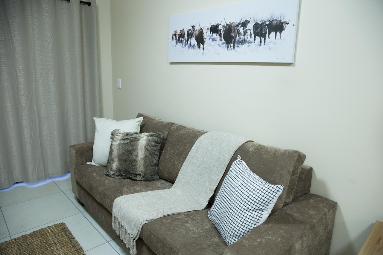 The Living Collective Apartments Pietermaritzburg Esterno foto