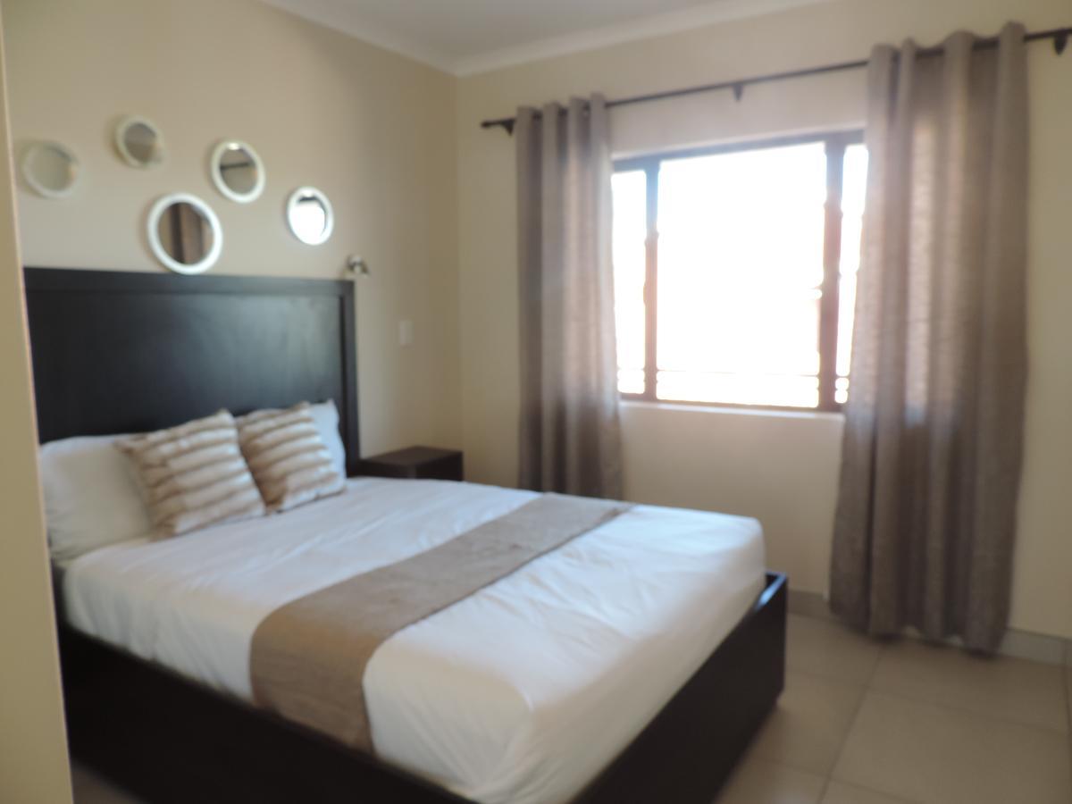 The Living Collective Apartments Pietermaritzburg Esterno foto