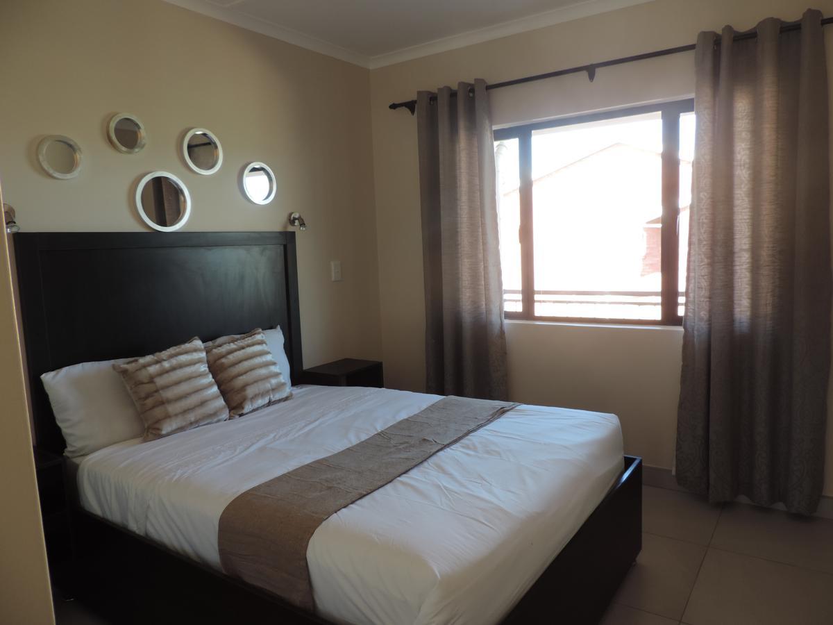 The Living Collective Apartments Pietermaritzburg Esterno foto